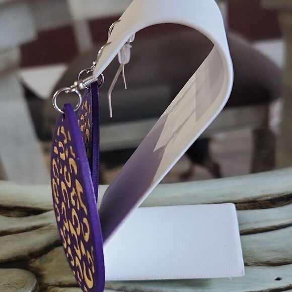 Paparazzi Earrings - Picture 2 of 3